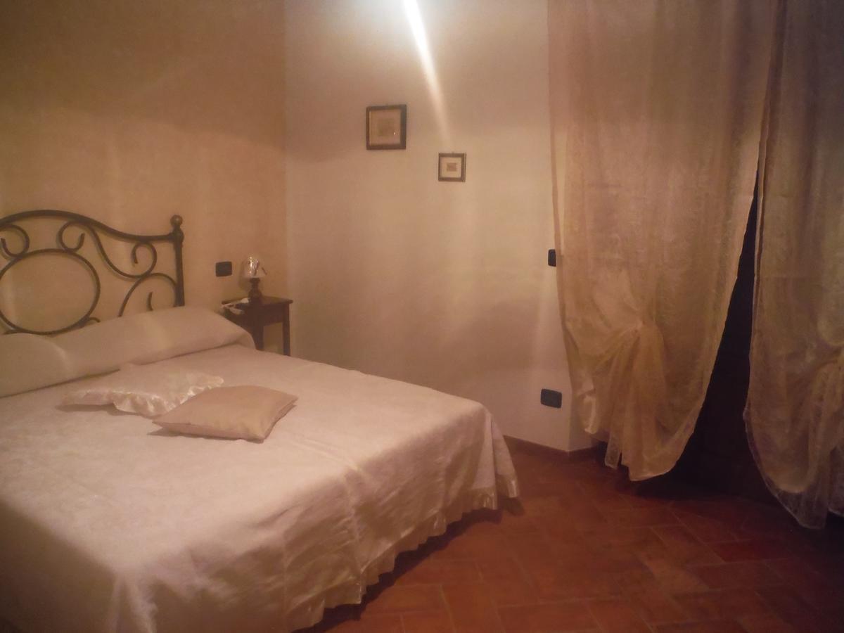 Agriturismo Santa Adriana Volterra Zimmer foto
